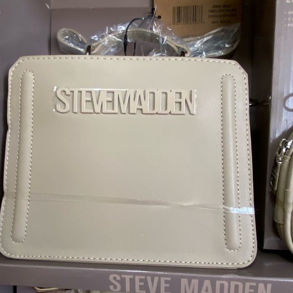 STEVE MADDEN TIMELESS TAUPE THE SPECIAL EDITION EVELYN SET - Picture 3 of 8